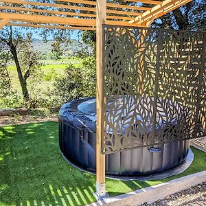 Du Petit Caillou En Drome Provencale , Jacuzzi Privatif En Supplement Appartement